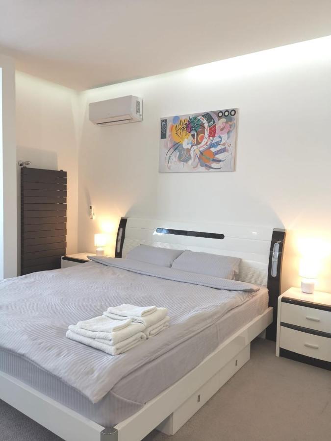 Stylish Riverside Apartments In Riviera Complex Nikolayev Εξωτερικό φωτογραφία